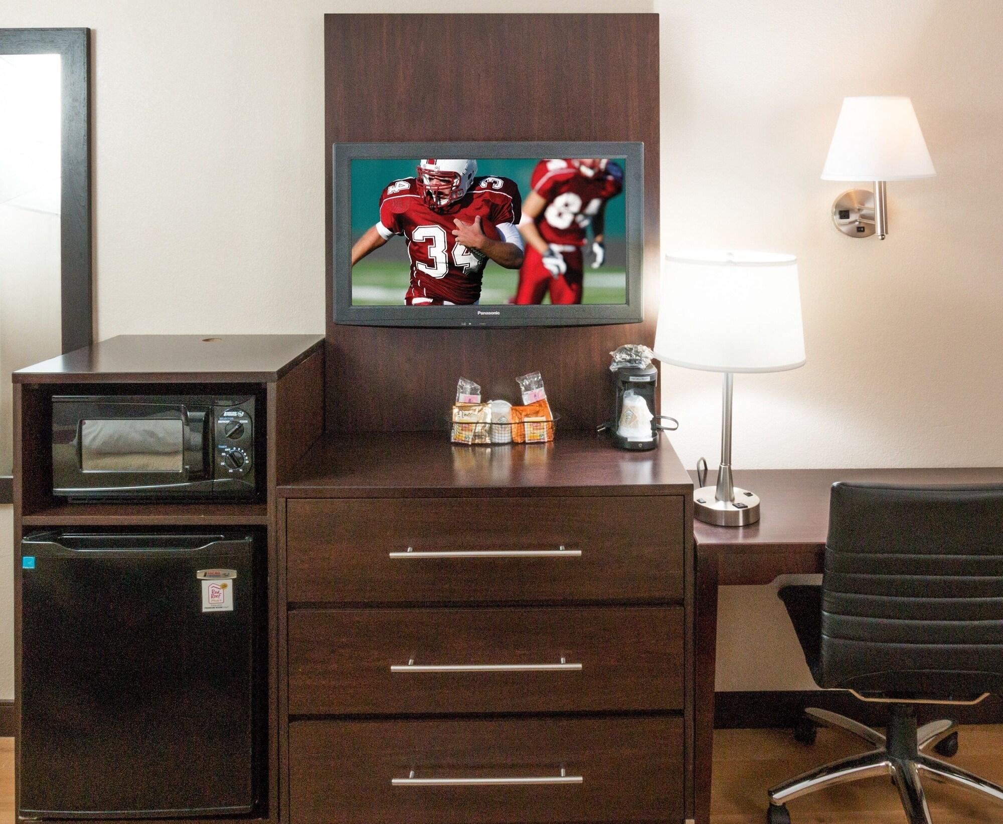 Red Roof Inn Plus+ Pittsburgh South - Airport Екстериор снимка